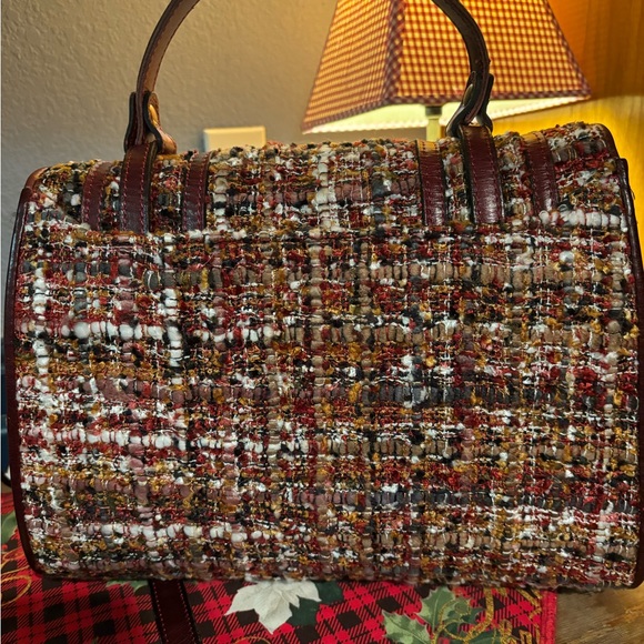 Patricia Nash Satchel/Crossbody Strap Included - Picture 2 of 11